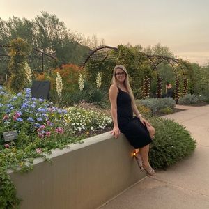 Meet your Posher, Alison